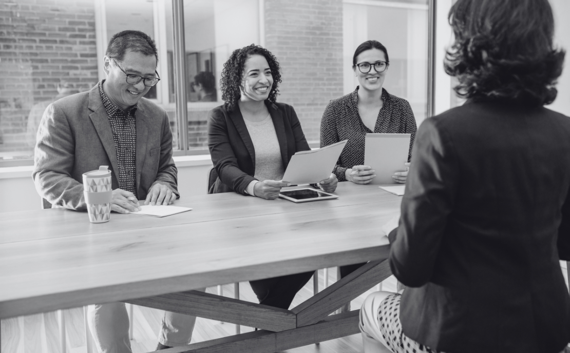 How to Conduct a Successful Job Interview: Tips and Tricks